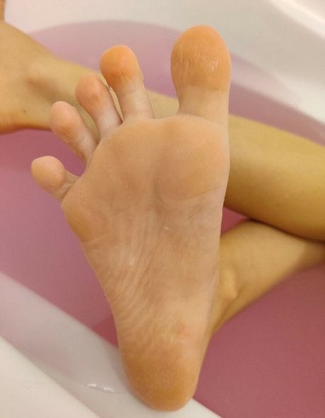 alicefrenchfeet Images