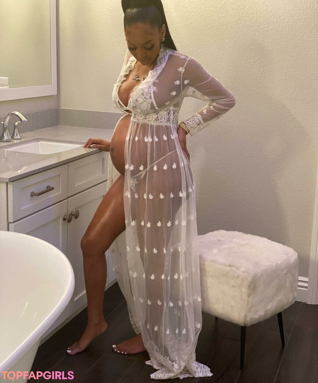 standing fuck onlyfans art naked pics