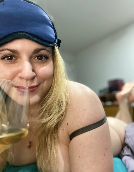 lindsaymariefelton pornographic model archive