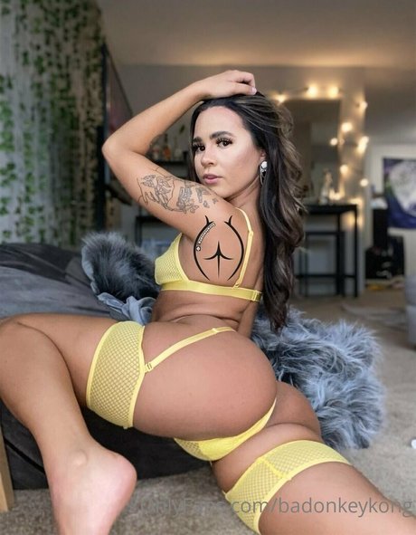 badonkeykong adult actress pic