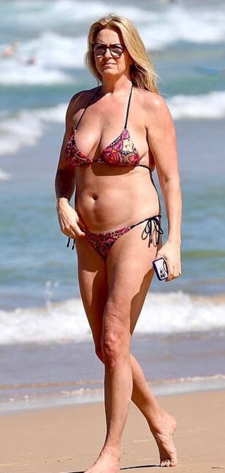 Penny Lancaster nice star picture