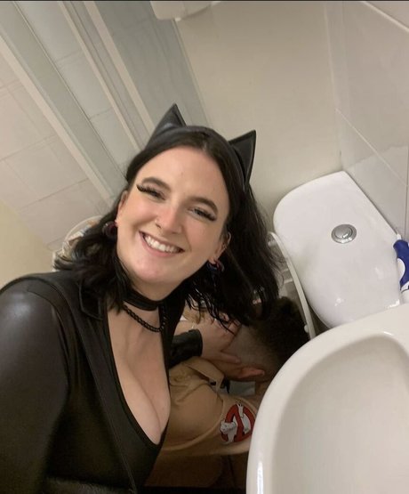 Alice S porn actress archive