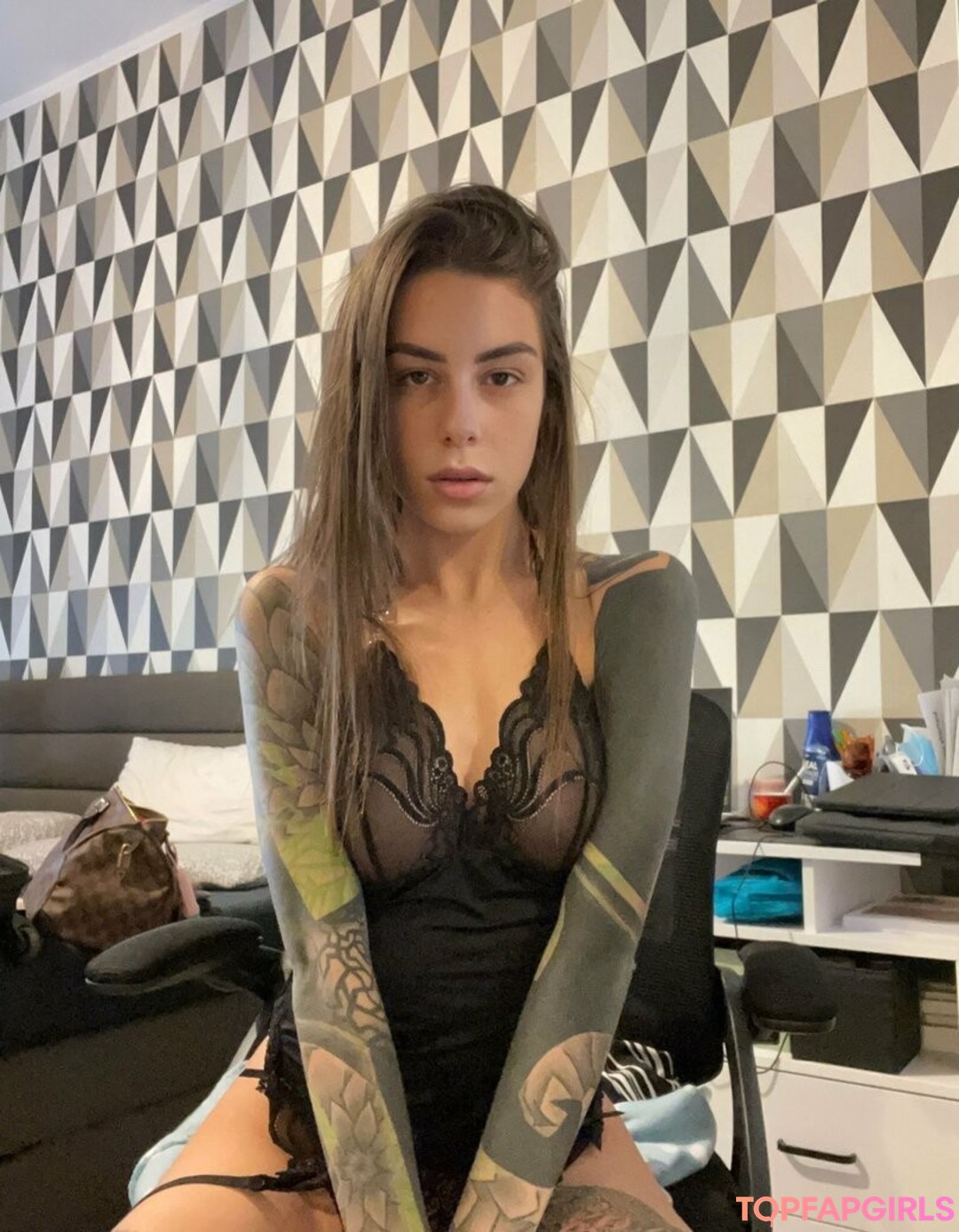 co ra lin erotic star photos