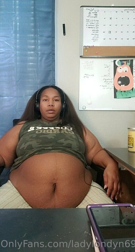 ladylondyn69 erotic pornstar photo