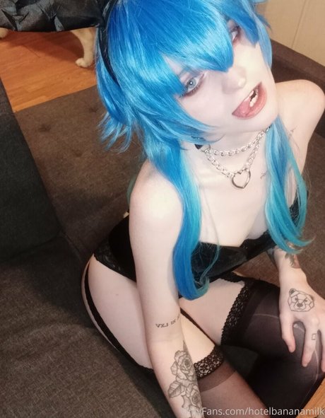 hotelbananamilk top pornstar img