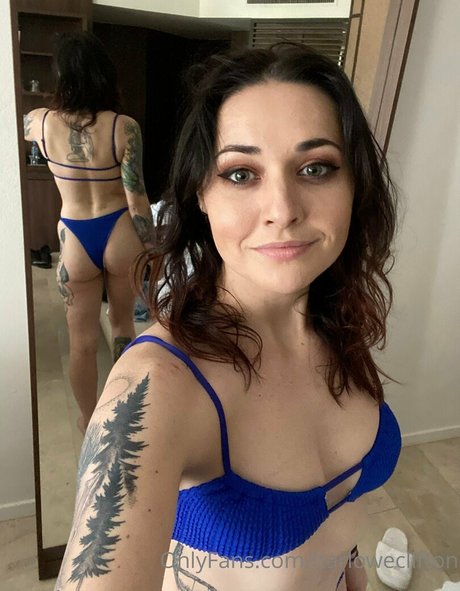 harloweclifton xxx actress img