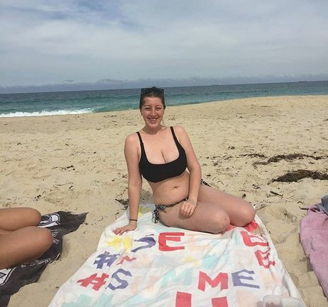 Jodie P star top pic