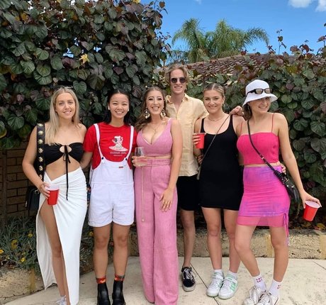 cute ass onlyfans sexy nude picture