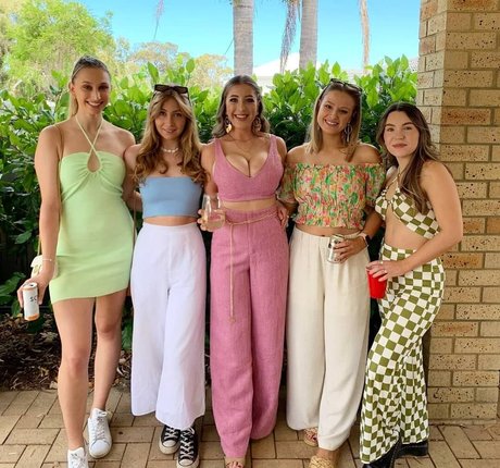 sucking tits onlyfans free archive