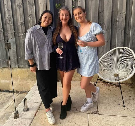 Jodie P pornographic model pictures