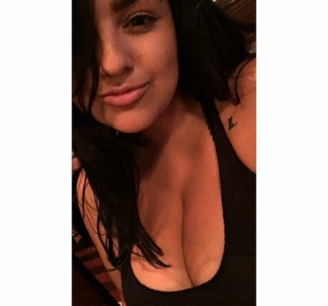 Charlotte Godoy star exclusive pics