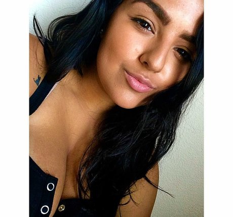 Charlotte Godoy nice pornstar picture