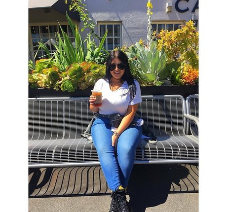 Charlotte Godoy model naked image