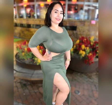 Erica Blaalz nude model picture