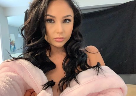 tanned onlyfans free xxx image