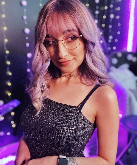 Maya ASMR adult actress galleries