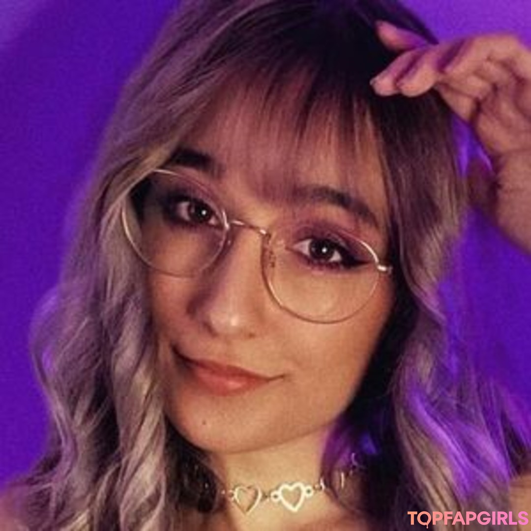 Maya ASMR perfect star pictures