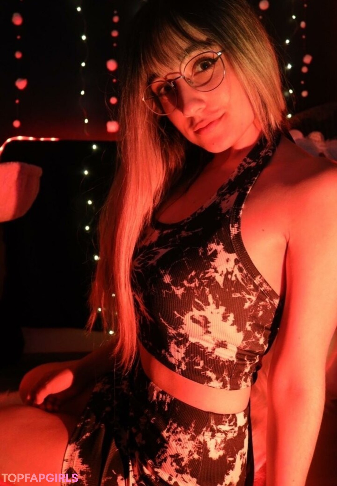 Maya ASMR star best photo