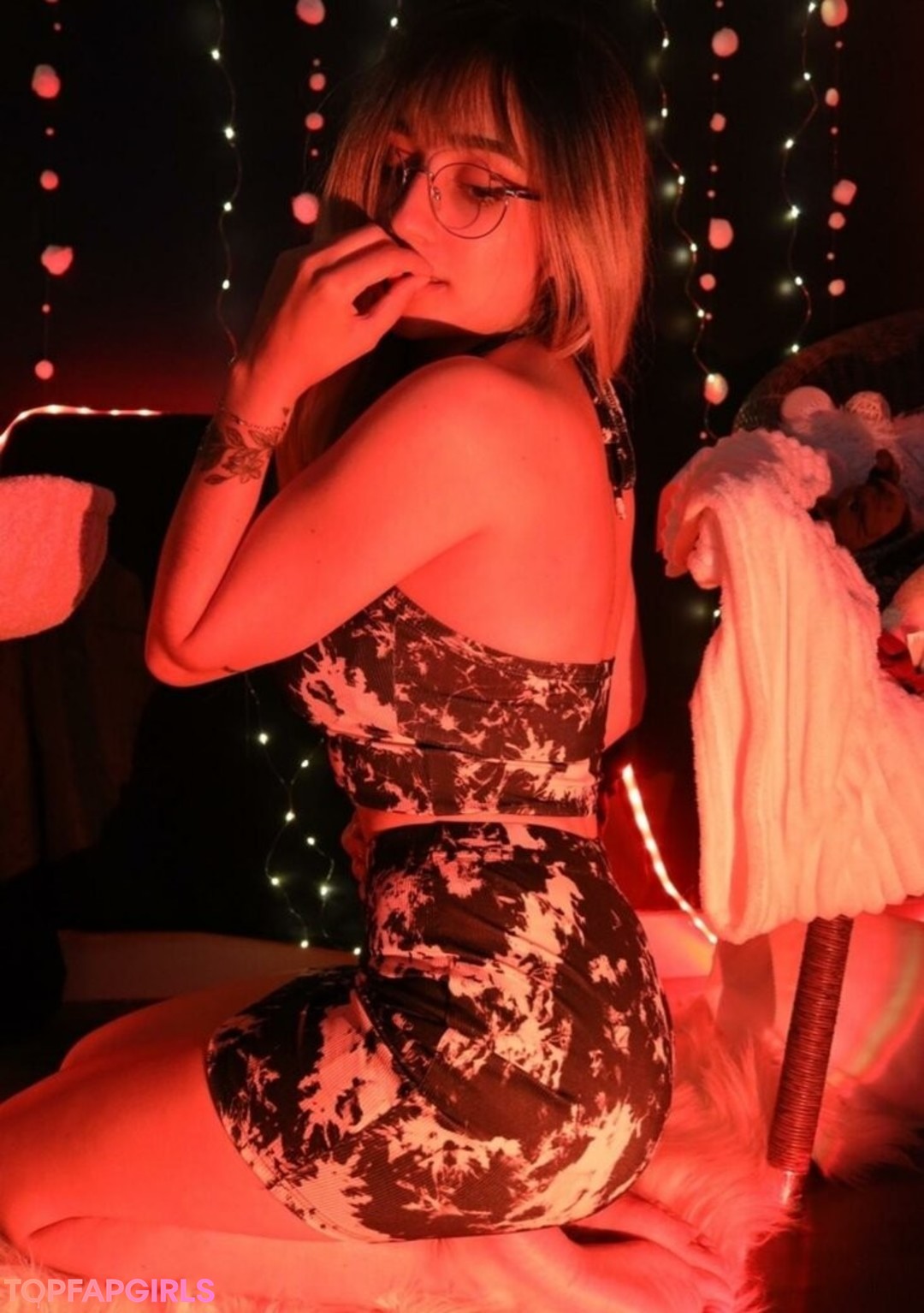 Maya ASMR hd pornstar img