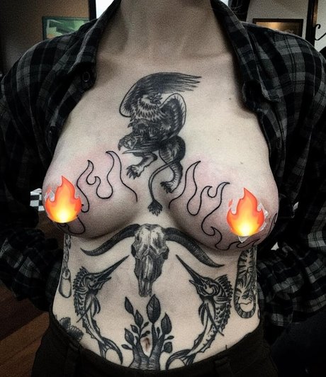 Laura Fernandes pornstar sexy pictures