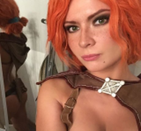 Jannet Incosplay model adult picture