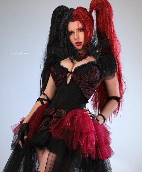 Jannet Incosplay sexy actress pictures
