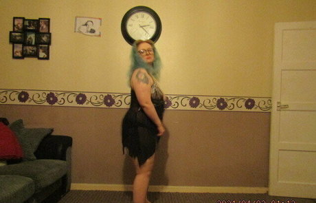 littleh93 adult actress img