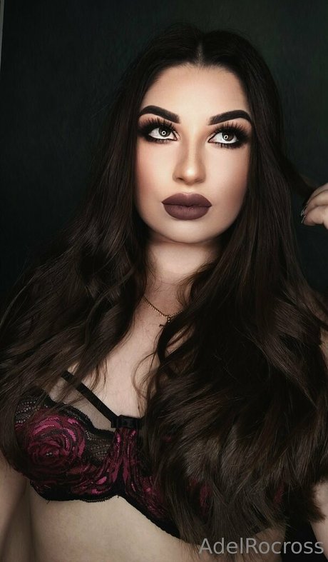 adelinaroccos model art image