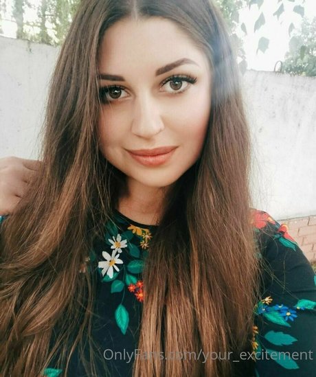 adelinaroccos star pretty gallery