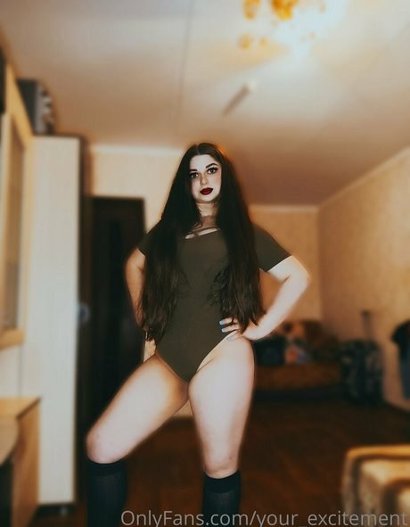 adelinaroccos top model img