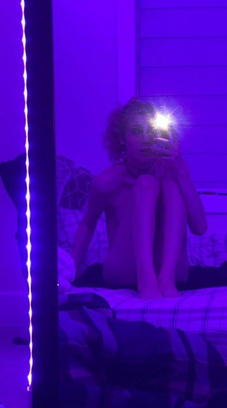 Laced Up Lace xxx star img