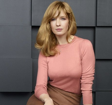 Kelly Reilly sex model image