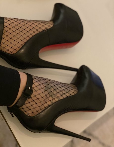 cute babe onlyfans nice picture