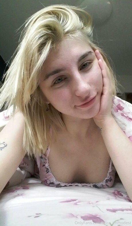 alice immodest pornstar hot image