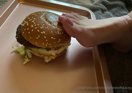 sweetfeetofstacey best actress img