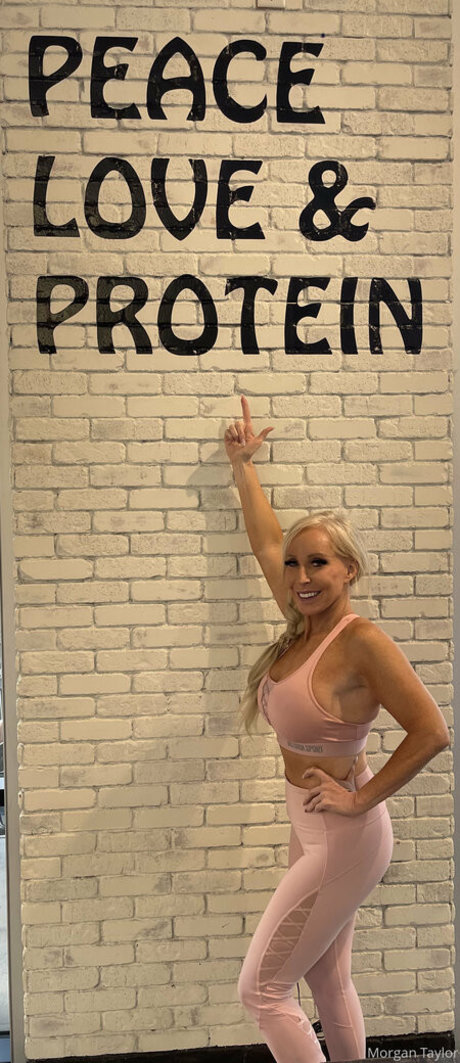 brunette onlyfans free sexy pics