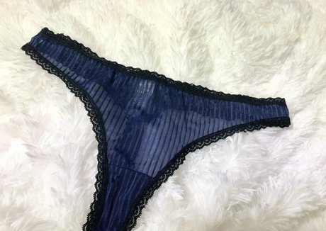 thealexismoon model sex gallery