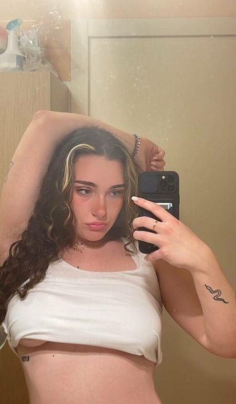 Martina Campo Martic erotic actress archive