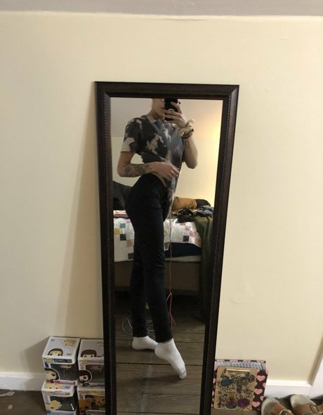 lauryn roes beautiful pornstar img