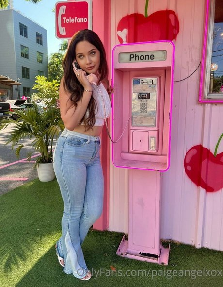 Paigeangelxox nude actress image