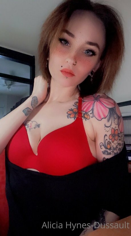 petite slut onlyfans hot sexy pictures