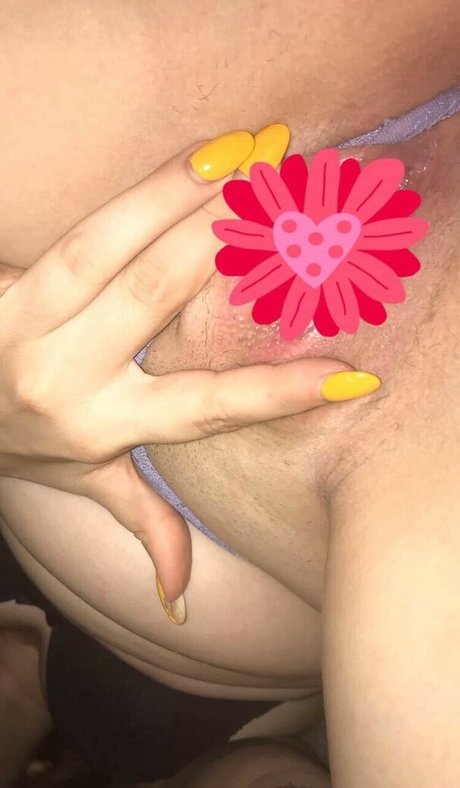 beelzebubsuwu hot actress pic