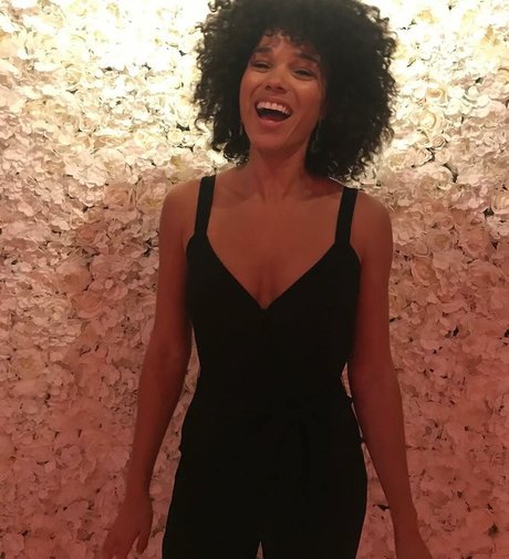 Alisha Wainwright perfect model pics