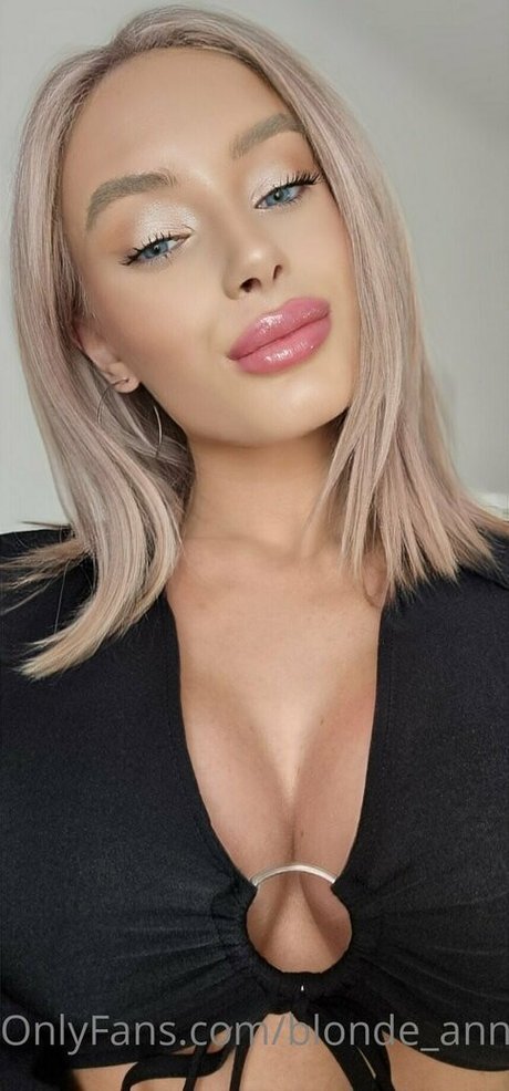 milf glasses onlyfans xxx img