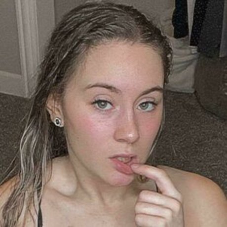 huge tits milf onlyfans sexy nudes images