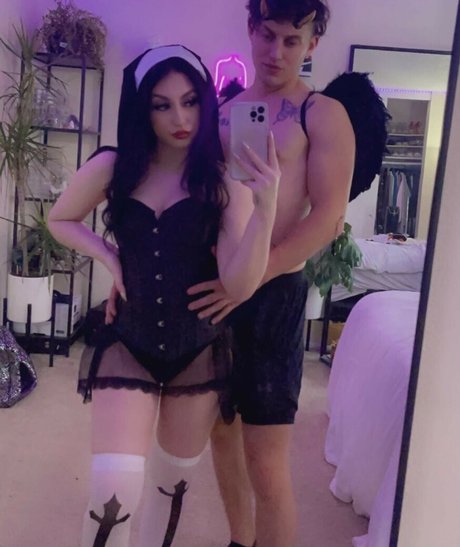 Santa Clarita Sluts star perfect img