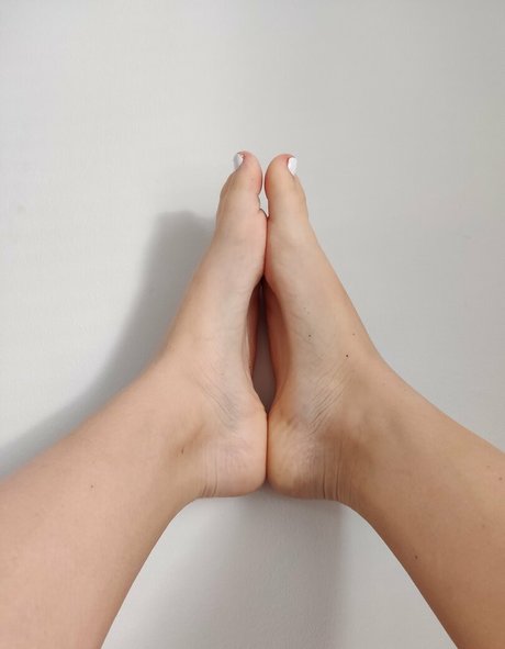 feet amana model hd pictures