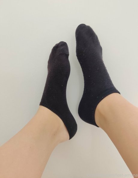 feet amana pretty model images