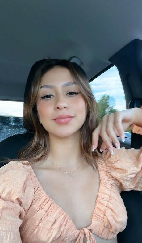 Latina Beauties pretty star gallery