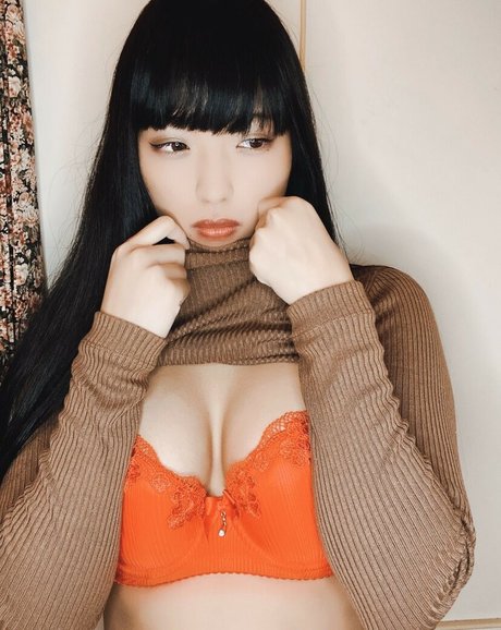 tiny onlyfans art nude images